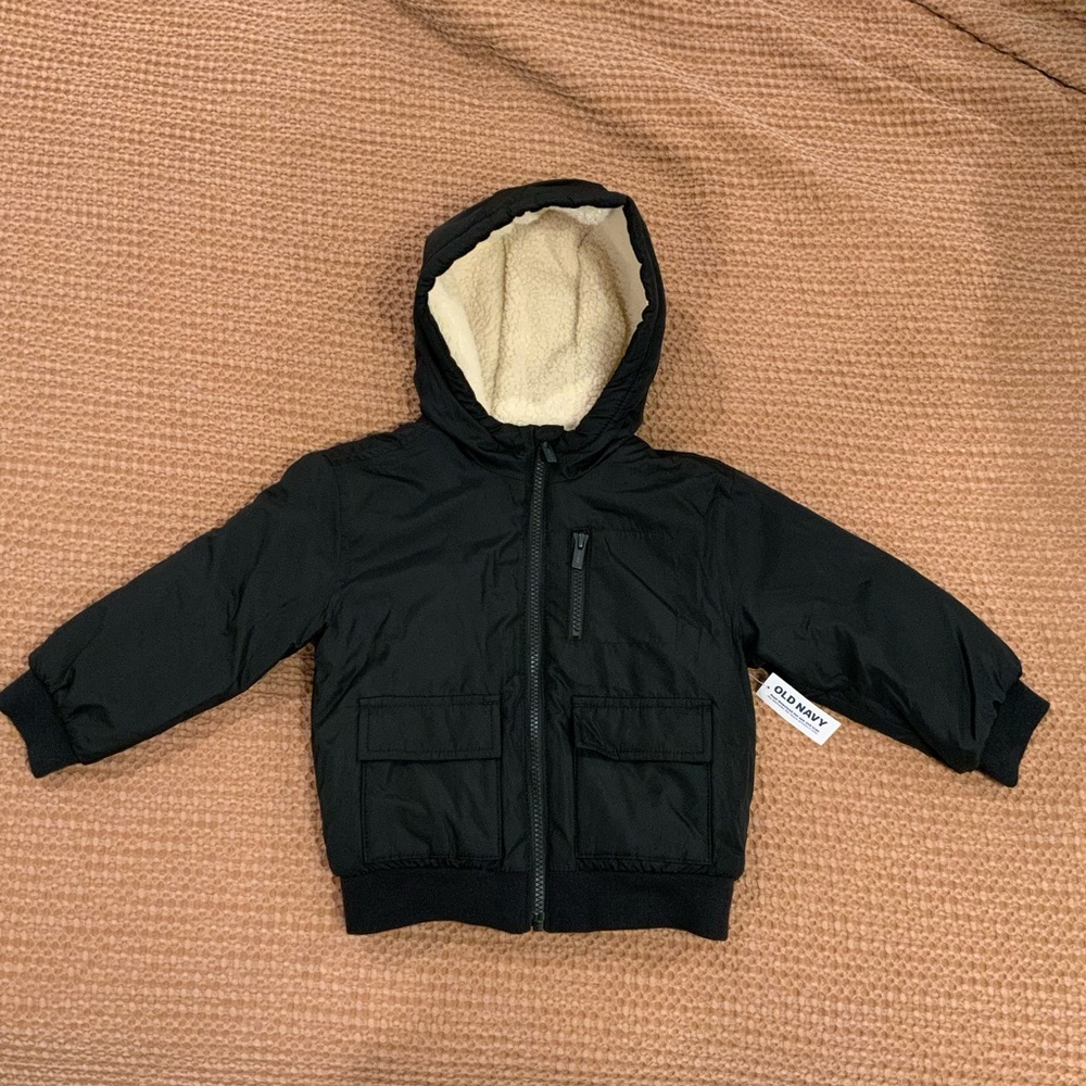 NWT Old Navy 3T | Black Fleece Lined Snow Jacket | Sherpa Lined Hood